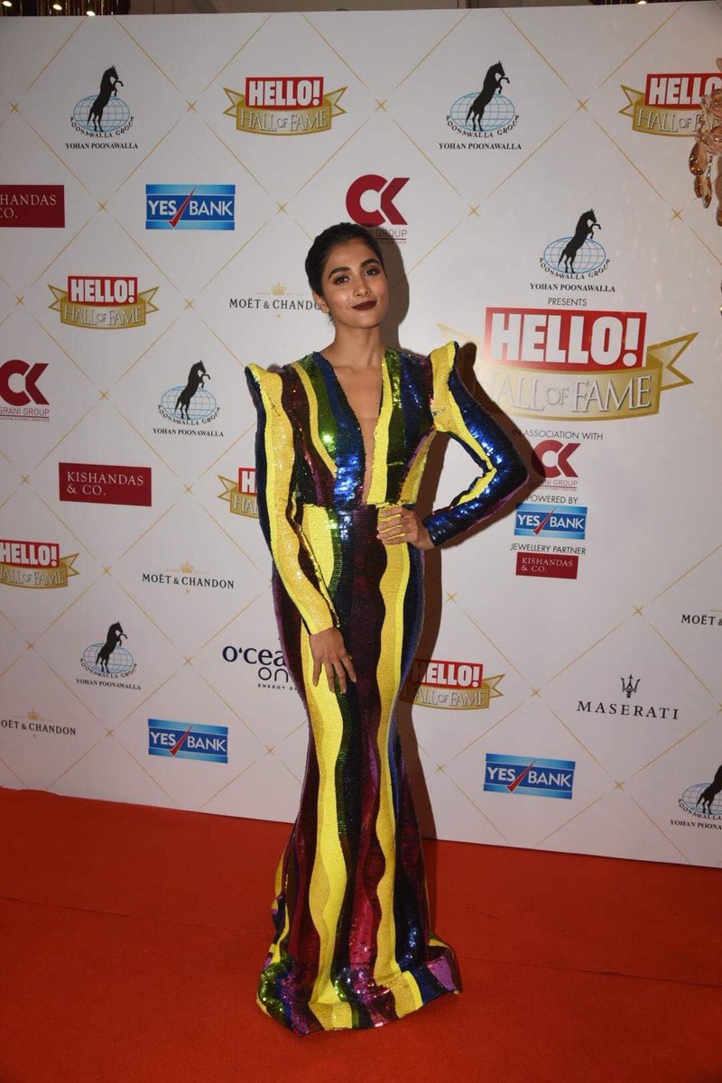 HELLOmagIndia's tweet photo. The magnificent @hegdepooja at the HELLO! Hall Of Fame Awards 2019 #HHOF19
@classicmarblecompany #HHOF19 #HELLOHallOfFame #StayTuned #LiveAndExclusive #RedCarpet #HHOF19RedCarpet #Celebrity #poojahegde https://t.co/SkHr3Q6YSJ