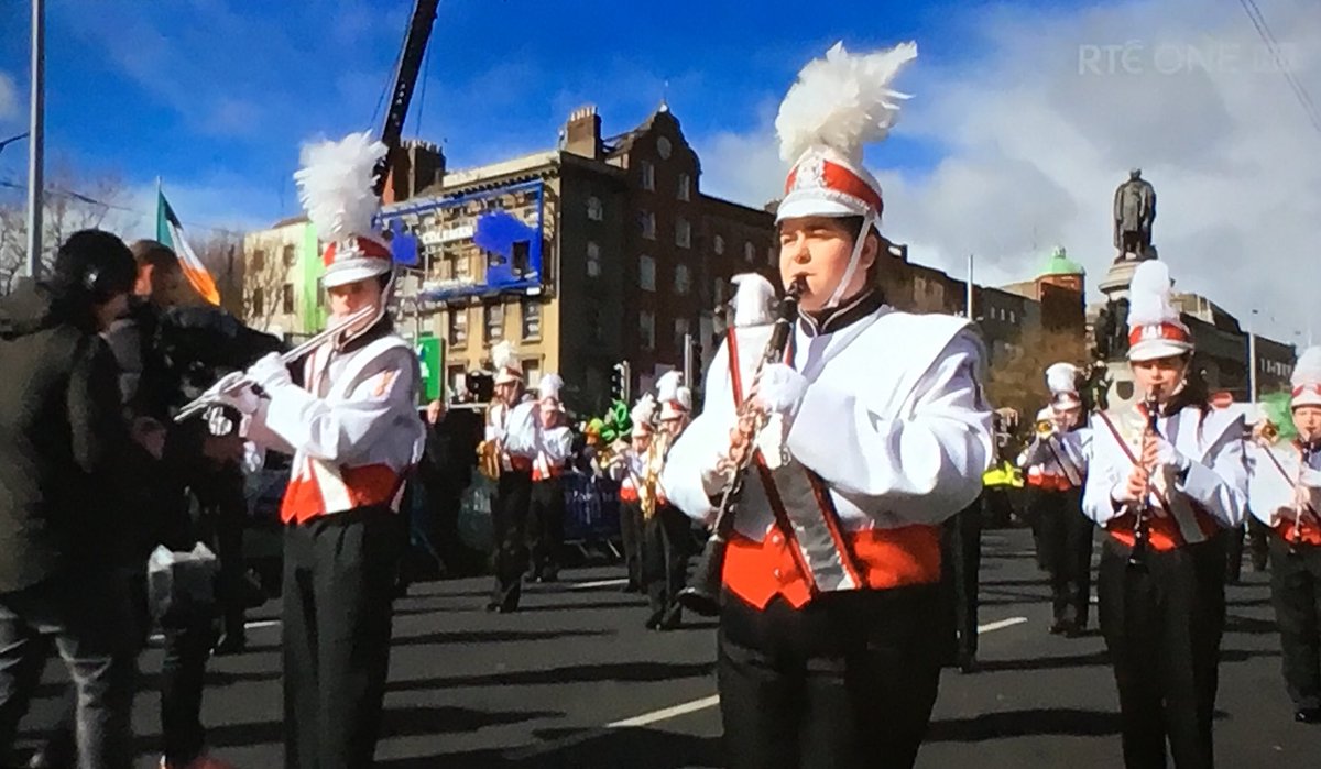 FingalCommVols's tweet photo. Volunteers play a huge part in #StPatricksDay parades both here in Ireland and abroad. Three cheers for their valuable contribution to festivals and events #stpatricks #volProfs https://t.co/LW0nPEIdk3