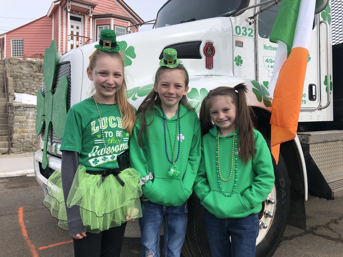 Why do Rilynn Taylor, 11, Maddie Beck, 11, and Jojo Beck, 9, like St. Patrick’s Day? Because they get to dress up of course! 💁‍♀️