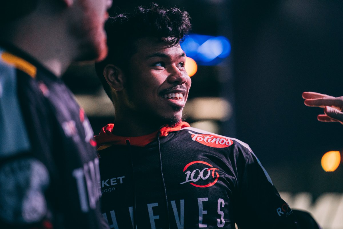 100Thieves's tweet image. What a weekend this has been. From going 2-1 in pools and starting in losers, to making Top 4 with a last minute sub. Proud of the entire team and their performance this tournament. Thank you to everyone supporting us on-site and online. Until next time. #CWLFortWorth #100T