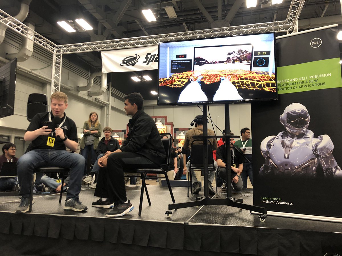 SpacecraftVr's tweet photo. And the competition begins!🚀 #sxsw #SXSW19 https://t.co/iKNnaOywuU