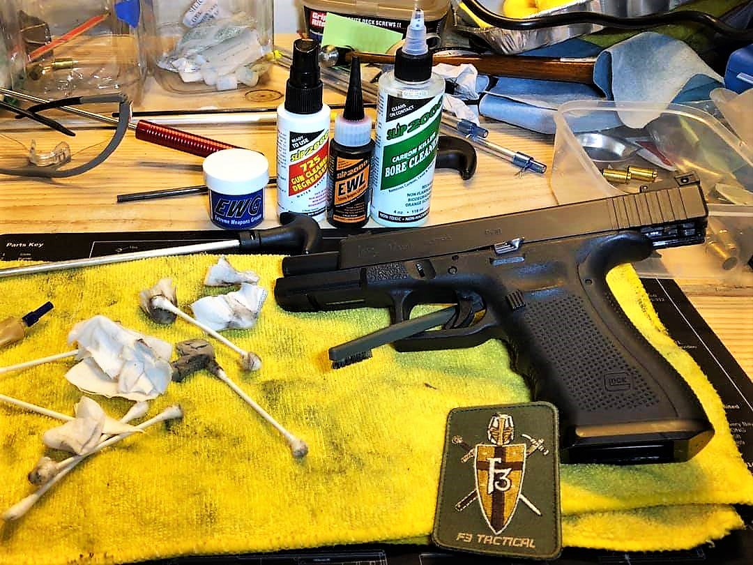 F3Monitoring's tweet photo. MAKE CLEANING GUNS GREAT AGAIN!!!!!! With @Slip_2000 firearms maintenance products available right here at @F3Tactical
And no, you can't cook your eggs with it. #glock #slip2000 #f3tactical :::::
::::: https://t.co/J9WpvUwQrE https://t.co/MVAdXQkDph