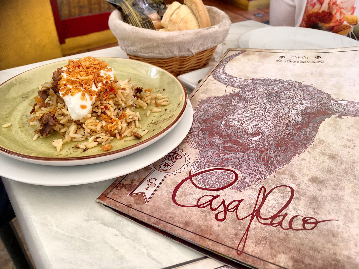 Qué bien hemos estado en <a href="/mesoncasapaco/">Mesón Casa Paco</a>. Gracias a <a href="/GourmetdSevilla/">El Gourmet d Sevilla</a> por la recomendación #GastronomíaSevilla #TdSgastro
#FoodLover #FoodiesSevilla