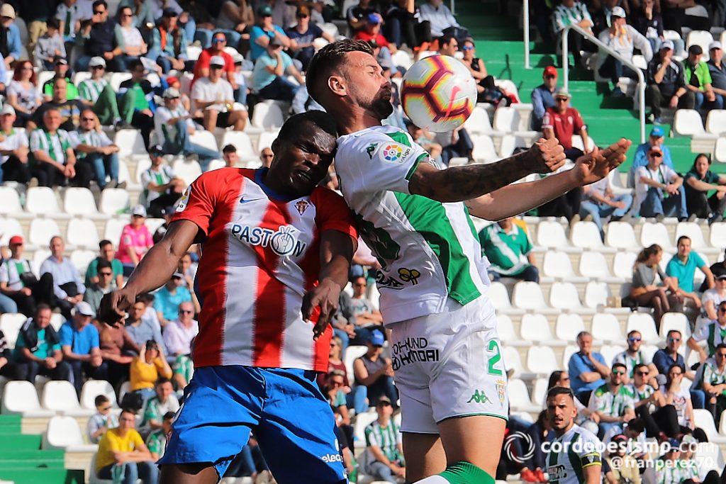 CordobesismoCom's tweet photo. GALER��A | Aquí tenéis las imágenes del @Cordobacfsad - @RealSporting de la mano de @franperez70 | https://t.co/pbHGlgNAYL | #CCFSporting #CordobaCF #CCF #LaLiga123 https://t.co/2vZVfyDZWd