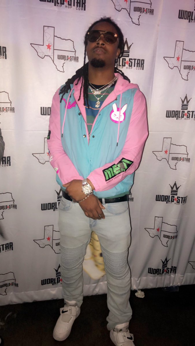 FEB_SpaceG's tweet photo. @WORLDSTAR https://t.co/Nq9hSn0ITS