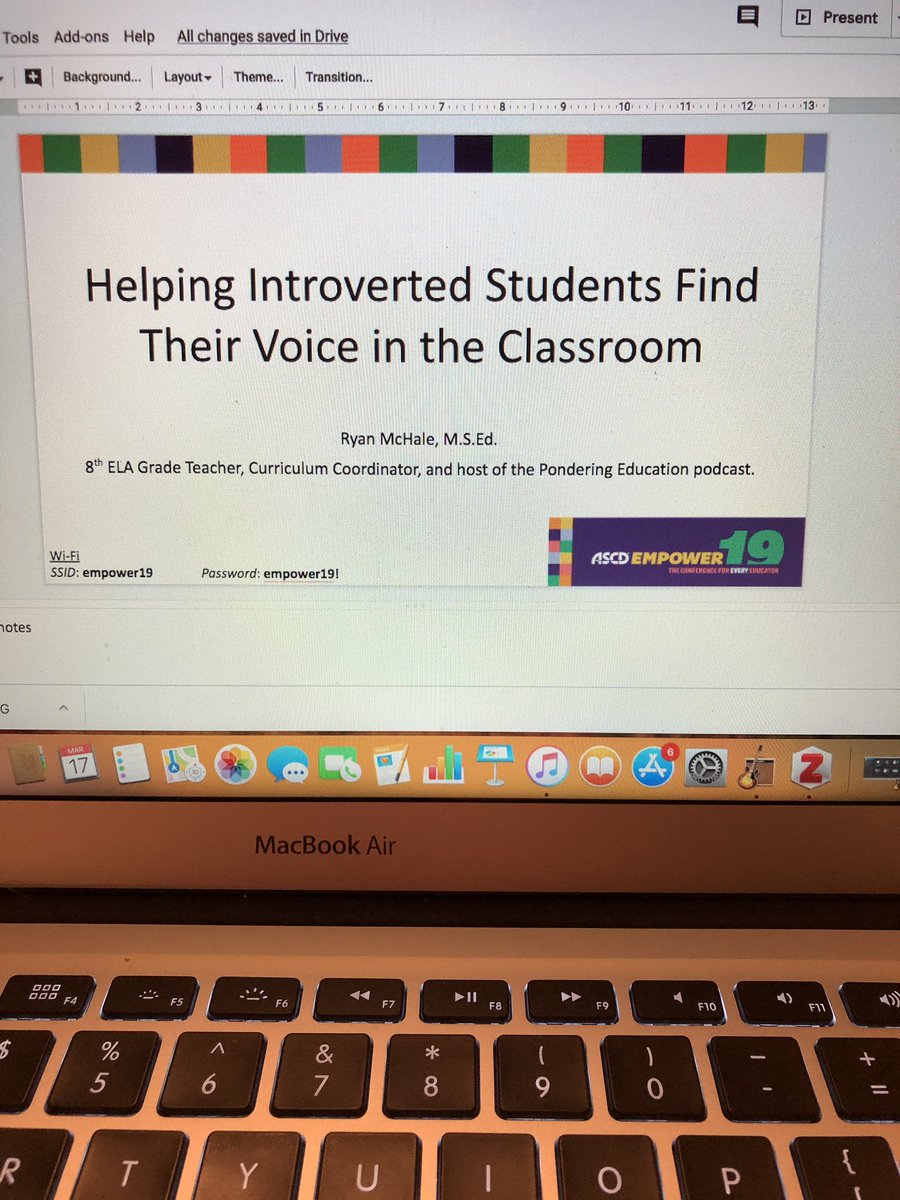 PonderEducation's tweet photo. Prepped and ready to go! See you all at 3pm in W187a! 

#Empower19 https://t.co/wPW0sZX2E2