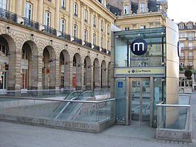 anass352's tweet photo. Starter packs « on est déjà tous rentrer dedans à Rennes ». https://t.co/h1kjJ2pabb