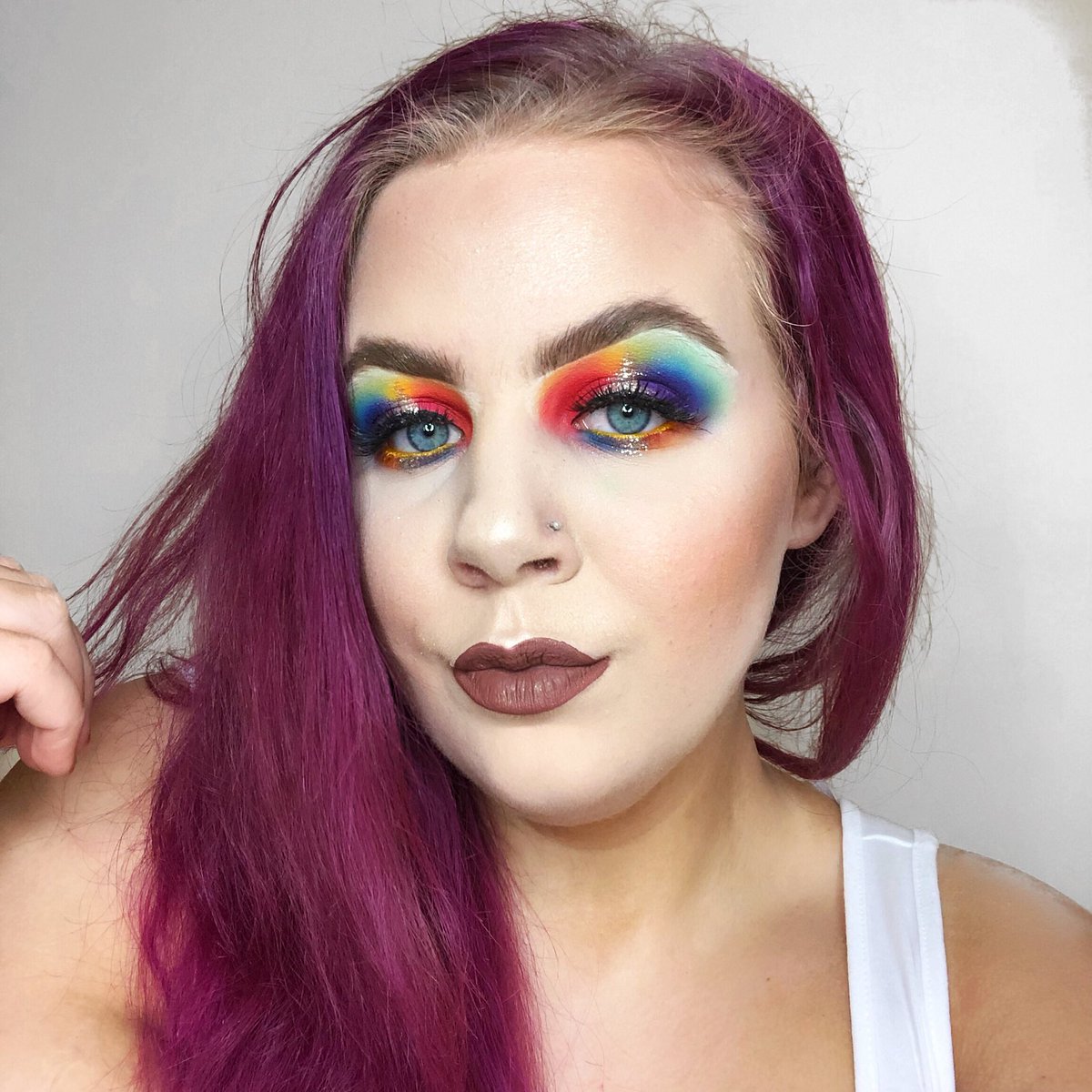 glamwithleash's tweet photo. @norvina1 I feel so awful for spamming so often because I don’t think I’m good enough for the legendary list 😳🙃 https://t.co/RCCrebELpO