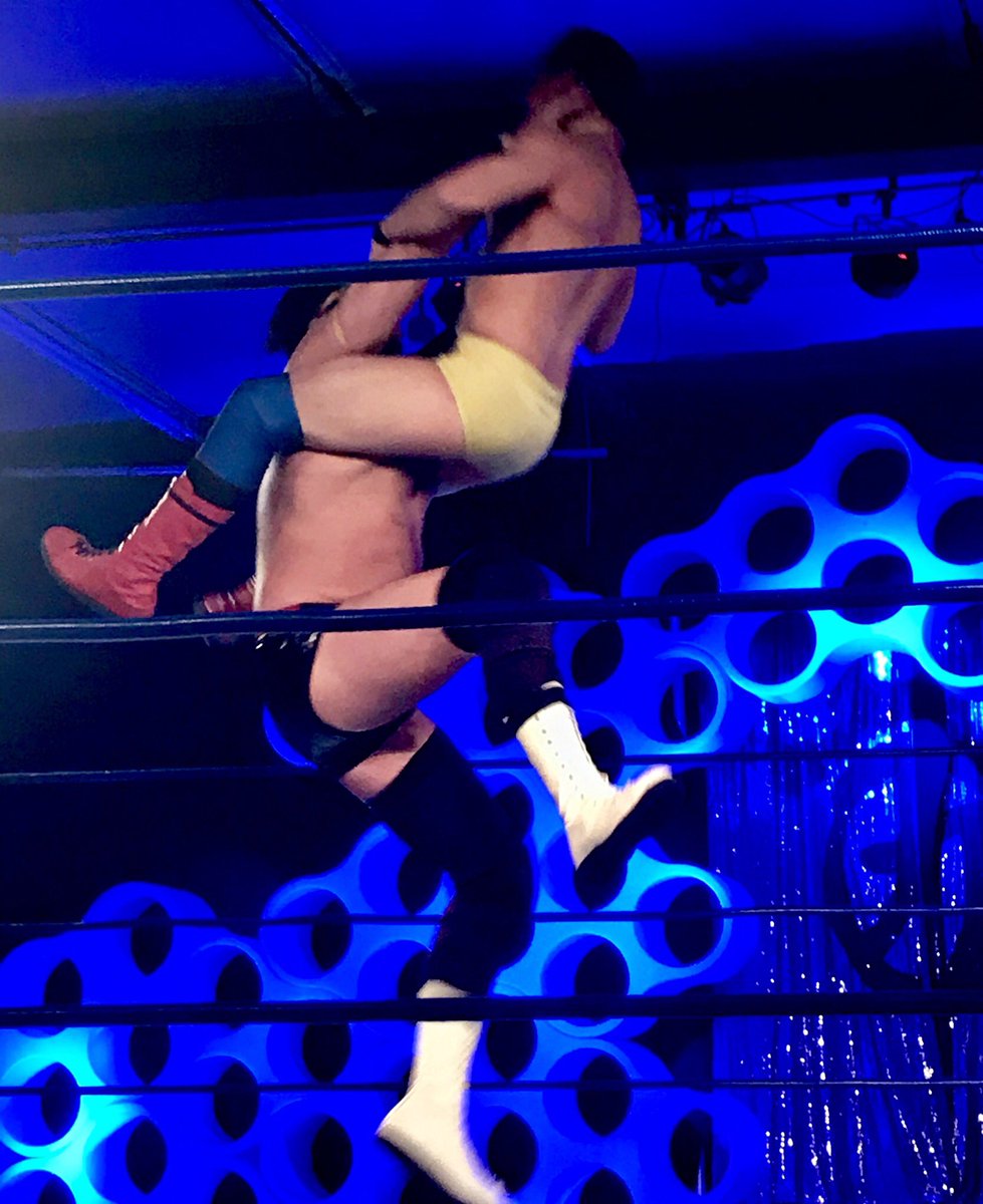 CherrylimeadeW's tweet photo. #YLC1st @CHIKARApro #payup #fortheclosers https://t.co/r2biRcoapk