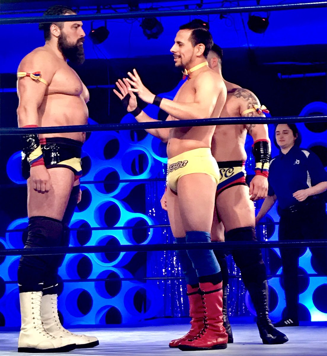 CherrylimeadeW's tweet photo. #YLC1st @CHIKARApro #payup #fortheclosers https://t.co/r2biRcoapk