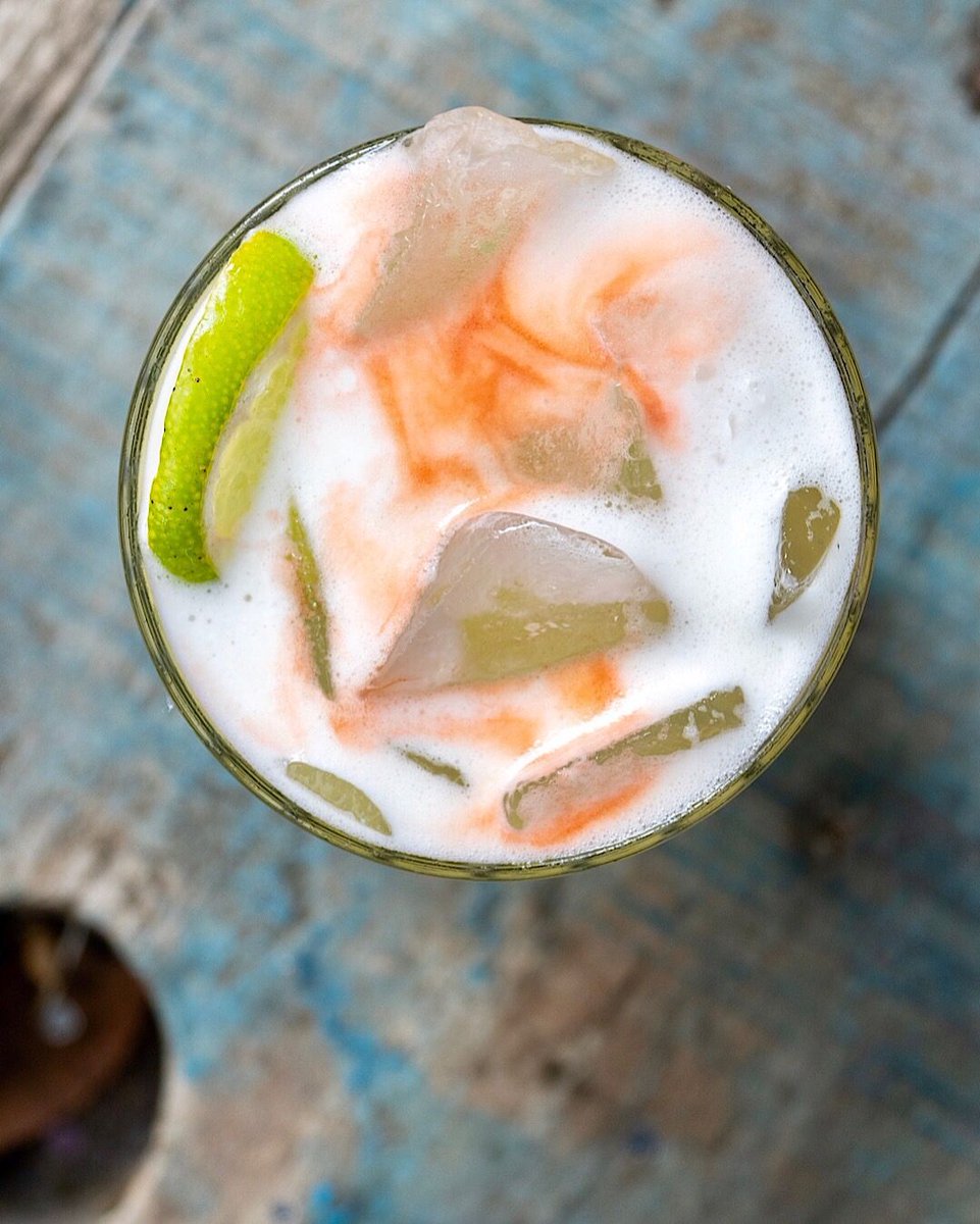 New for #HappyHour: the Pisco Punch. Bar sol pisco, pineapple, lime, bitters
…
#cocktails #imbible #cheers #drinks #hookandladder #sacramento #midtownsac #eatsacramento