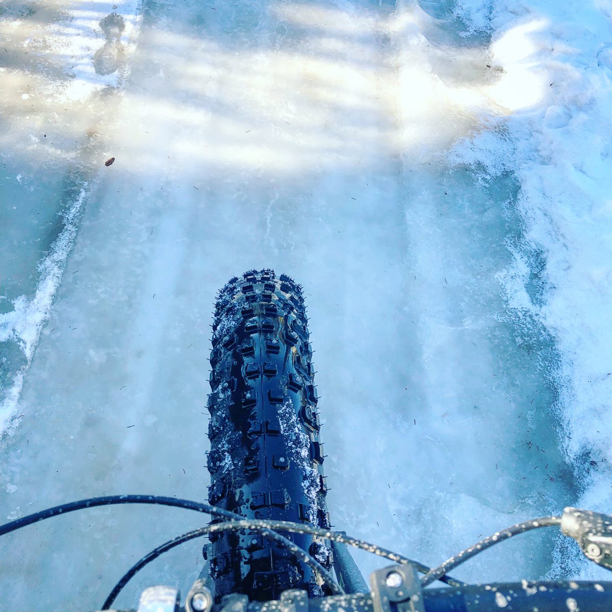 cciride's tweet photo. It’s melty-freezy season in #yeg and that can only mean one thing: spring training for @TheAlbertaRide is right around the corner!! ↩️🌞🚴🏻‍♂️🚴🏼‍♀️🙌🏻

#yegbike #RideToConquerCancer 
#QuadsVsCancer #springbreak2019 https://t.co/M6s9i4vYwS