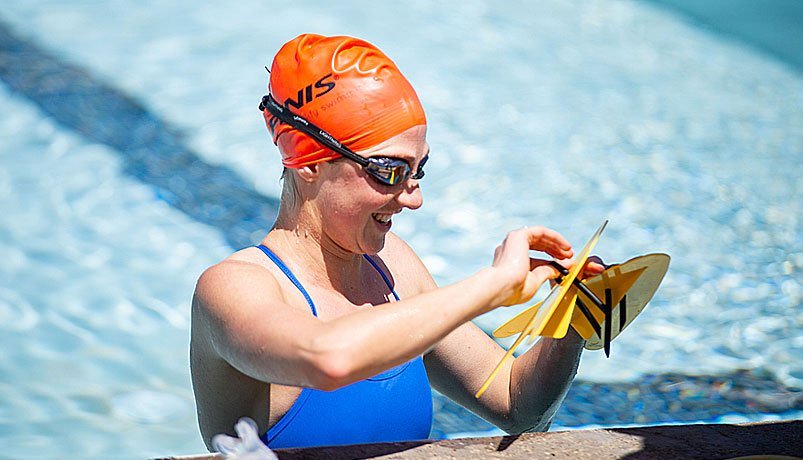 dutchswim's tweet photo. Apexswim Borstcrawlcursus brengt verbetering in je zwemtechniek! https://t.co/GsVv53tN0j https://t.co/6g3UTT1eDR