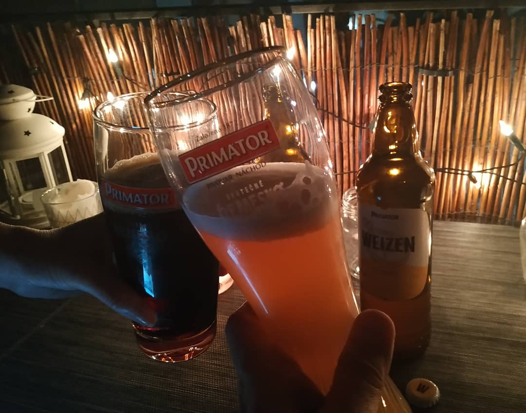 ourworldofbeer's tweet photo. Celebrando q la #weizen #primator ha sido galardonada cómo #medalladeoro en #barcelonabeerfestival . La wiezen y la #double , 😍😍

#cerveza #beer #bier #пиво #pivo #piwo #piwna #öl #øl #cervesa #sör #cerveja #birra #μπύρα #啤酒 
#ビール #맥주  #brewedicz #nachod .

#cheers  🍻 https://t.co/FmT5ygILgT