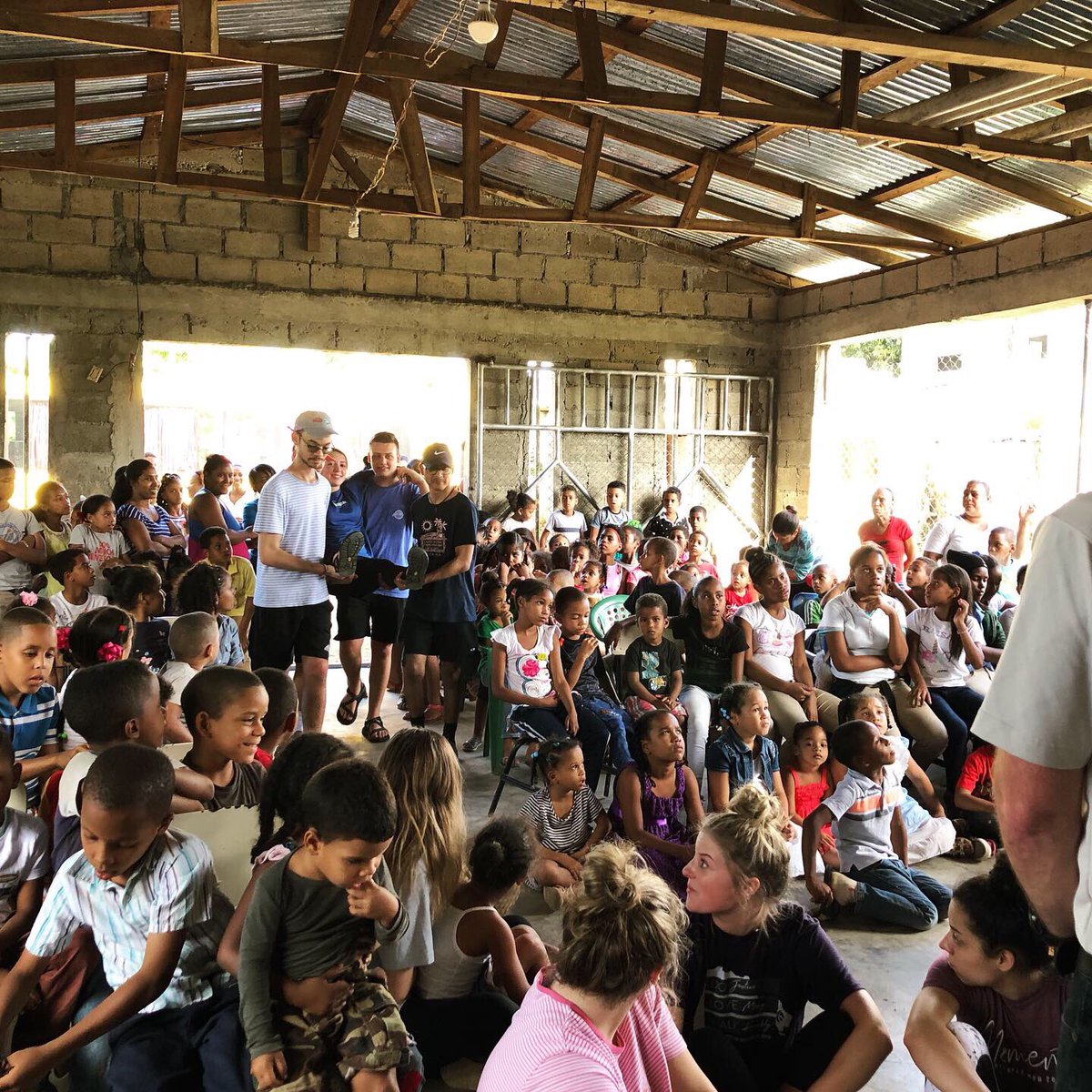 toddkoakley's tweet photo. This week was INCREDIBLE! Watching God work in and through each of these students &amp; adults this week in the DR is an experience I’ll never forget! Thanks for all your prayers and make sure to grab one of these students and ask them all about #DR2019 https://t.co/uiSLmulYSv