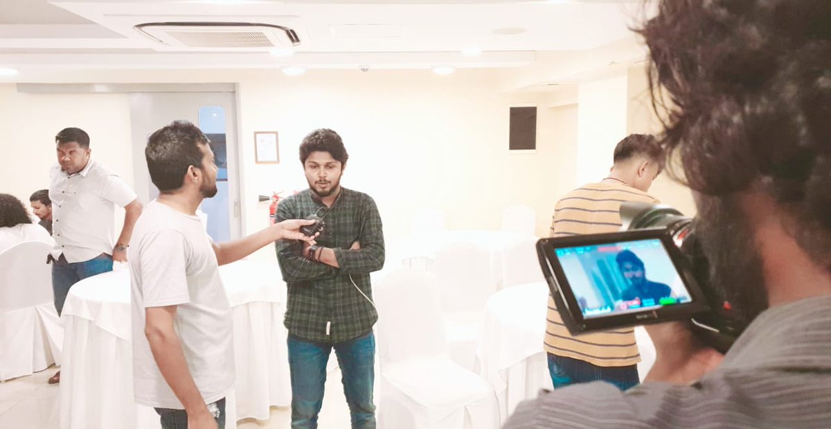 MajeedMujaahid's tweet photo. Meege kurin #Villikolama dhaairaaki #Raajey ge kurehumugai vaa dhaairaehnun, @SaudVillingili dhaairaaga godi ah hovunufahun mi dhaairaaki ona dhaaira eh kan haamavegen diyaeii. Dhaairaage tharageege baani aki @SaudVillingili 💪
Majlis2019✓
@SaudVillingili ✓
#Vote_3✓✓✓ https://t.co/TZ81AJlHL6