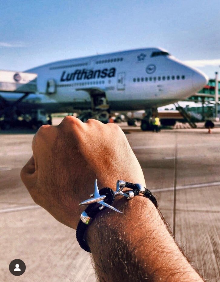 Hay algo más hermoso que #LaReynaDeLosCielos ? #boeing747  <a href="/aviacionline/">Aviacionline.com</a> @De_aviacion <a href="/BoeingAirplanes/">Boeing Airplanes</a> <a href="/Boeing/">The Boeing Company</a> <a href="/avgeekyyz/">Plane Spotting</a> <a href="/avgeekretweeter/">Thomas Saunders</a> <a href="/SpottersArg/">Vuelos y Spotters ✈</a> <a href="/SAirplanes/">Spotter Airplanes</a> <a href="/SpottersCordoba/">Spotters Cordoba</a> <a href="/SAirplanes/">Spotter Airplanes</a> <a href="/ArgSpotters/">ARGENTINA ✈ SPOTTERS</a> <a href="/MdqSpotter/">SPOTTER MDQ</a> <a href="/SpottersTUC/">Spotters Tucumán</a> #TheQueen