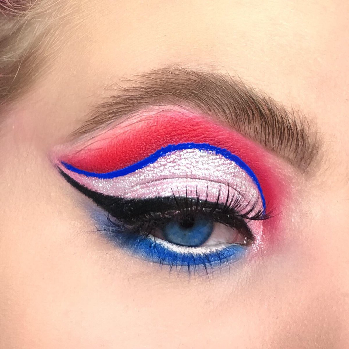 glamwithleash's tweet photo. @norvina1 🦄🌻💜🌹🌷💫💃 https://t.co/ln0kSXX4SH