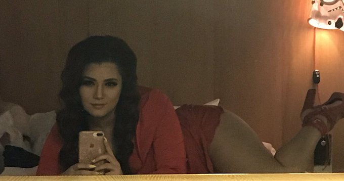 My selfies last night before heading out for sushi! Had an awesome night and dinner with my girl @AluraJenson<a href="/tag/model"class="tags"><span>#model</span></a><a href="/tag/actress"class="tags"><span>#actress</span></a><a href="/tag/ceo"class="tags"><span>#ceo</span></a><a href="/tag/cam"class="tags"><span>#cam</span></a>