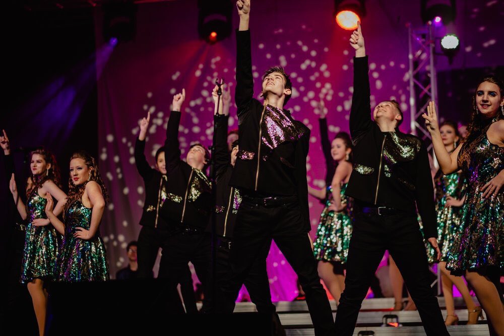 Show Choir Crush tweet media