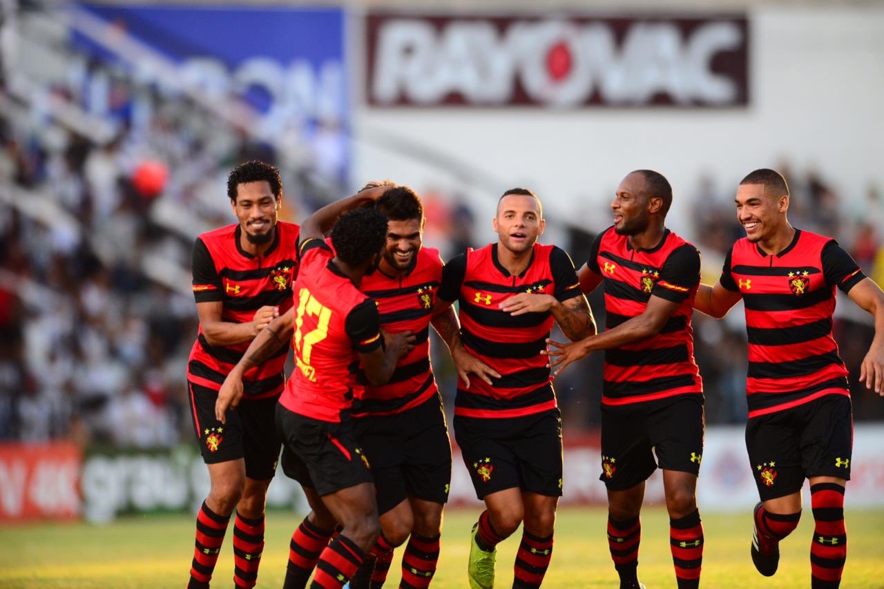 Sport Club do Recife on X: Jogadores comemoram o gol de Luan! 📷 Anderson  Stevens/Sport Recife #CENXSPT #VamosMeuLeão #pst  /  X