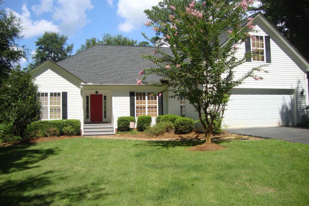 CynthiaStrother's tweet photo. Here's a listing you won't want to miss! #realestate #homesforsale  https://t.co/ZNqjZwk90I https://t.co/7uKGVPbE2I