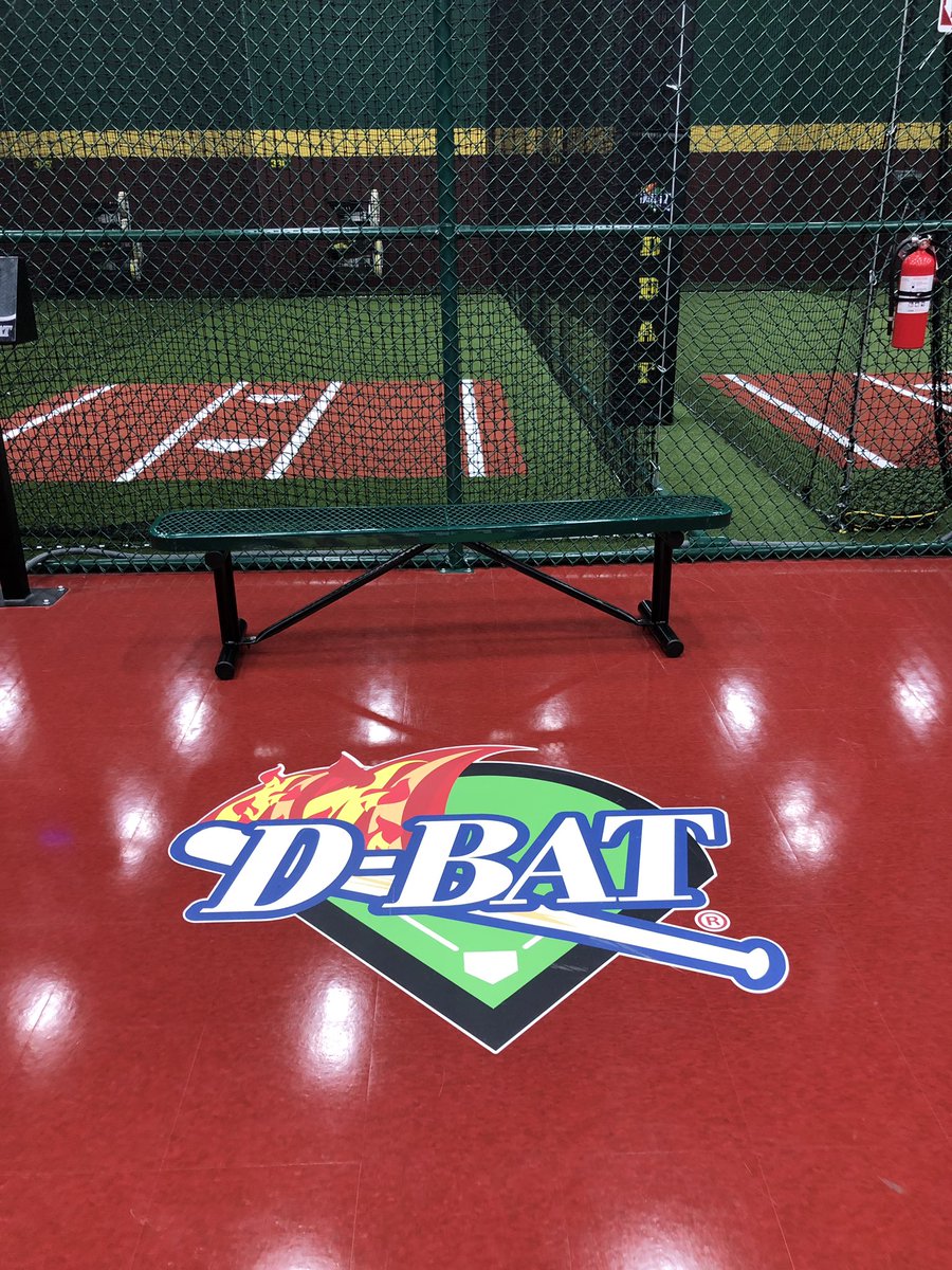 ELITE3CSB's tweet photo. Ready to rip at DBAT Columbia Basin! Cages, merchandise, golfing, snacks! Amazing new hitting facility in Tri Cities, WA! Opens 3/18/19! New home for Elite3CSB lessons! #Elite3csb #WAGM https://t.co/uNPqPkwsr6