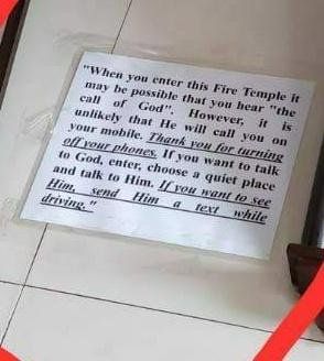 ZenYinger's tweet photo. This note was actually put in a prominent place at one of our #Zoroastrian #Firetemples in #Mumbai #India.
You gotta love our #Parsi priests sense of humor!! https://t.co/KlimHu4yf3