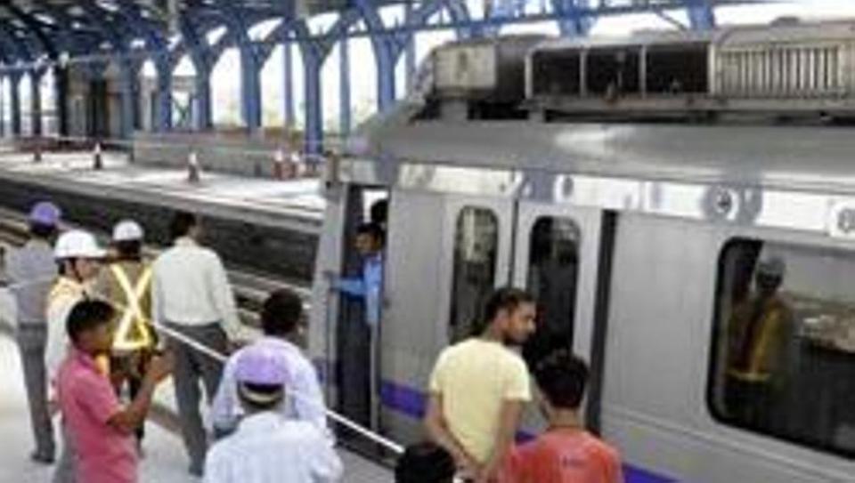 htdelhi's tweet photo. Delhi Metro to conduct customer satisfaction survey
https://t.co/7xnXay6lMz https://t.co/2szzmWPyTy