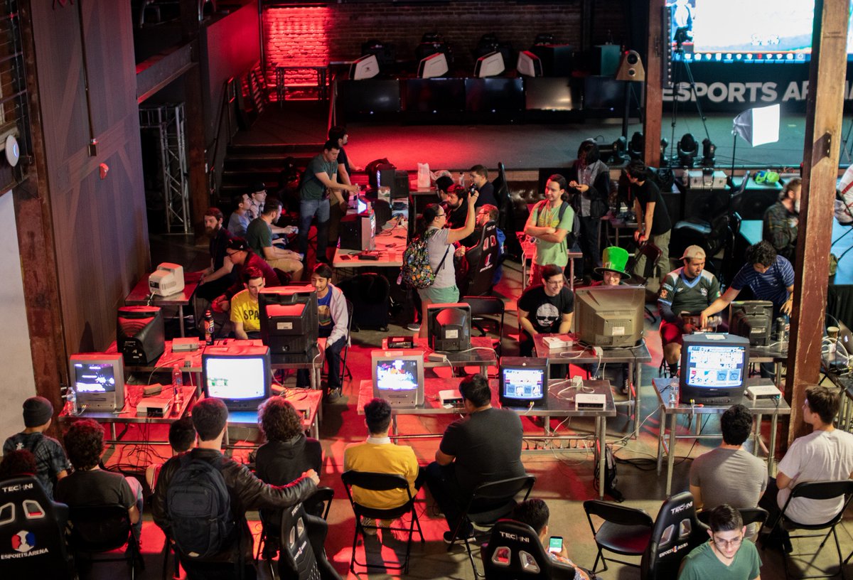 topshelfesports's tweet photo. Singles has begun here at #FightforSocal! You can keep up with the brackets here! https://t.co/EzguHIG3Pd https://t.co/6wPhfYR0BS