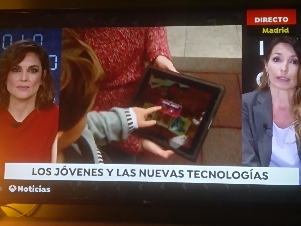 Fasmida's tweet photo. Los informativos también son una parte de la #Prevención #InformarYFormar @A3Noticias gracias @MonicaCarrillo @MatiasPratsTV https://t.co/2E34XZMVc8