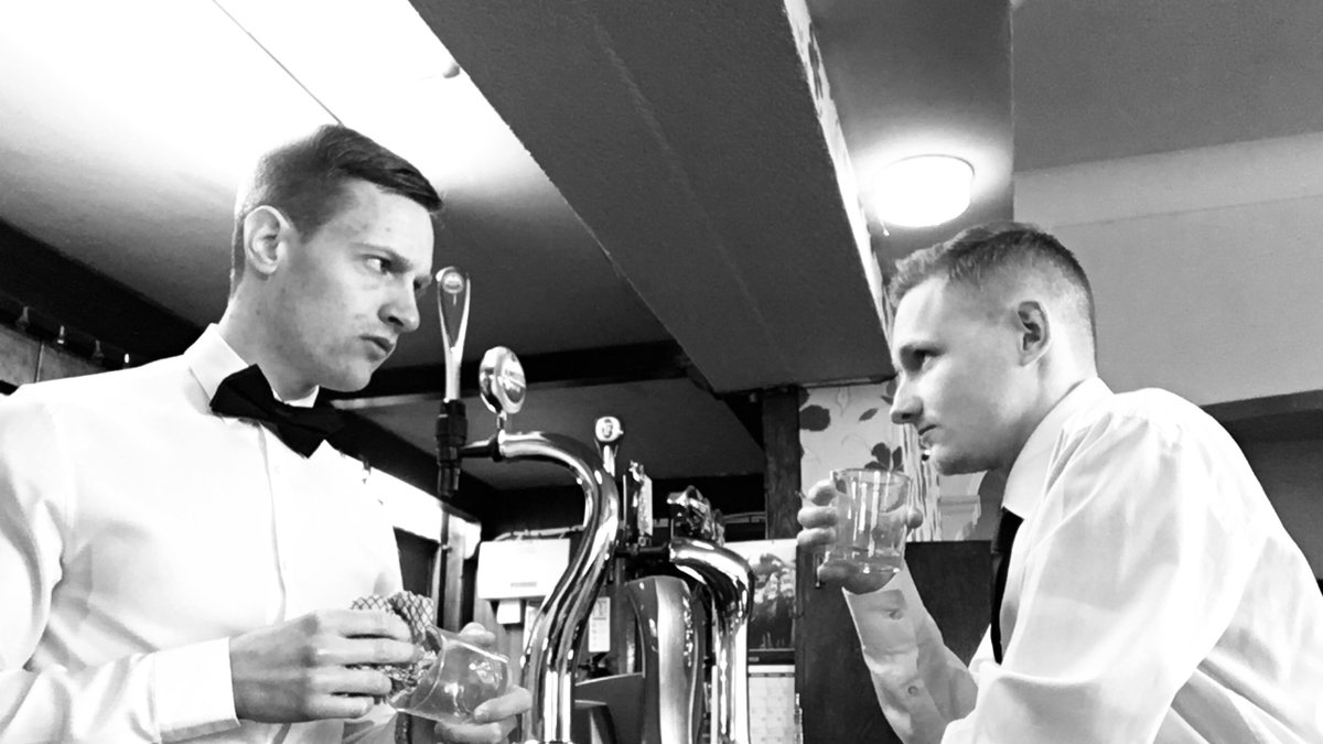 MitchHoneActor's tweet photo. 1 year today since my @ArrowkidF debut in #Weeknights
Watch this space for an extended scene with Shaun and the bartender soon.
ππ¬π
#Actorslife #OneYearToday #DeadlyAlliance #ComingSoon #ExtendedCut #BromieCrew #NewFootage #ArrowKidFilms https://t.co/cXiktNURxB