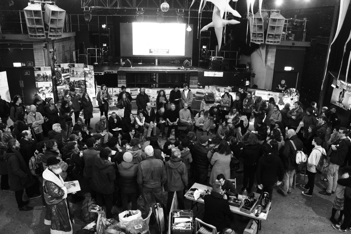 joejgoodman's tweet image. Day 2 XR Spring Uprising. #ExtinctionRebellion #XR #SpringUprising #Bristol #DirectAction #InternationalRebellion