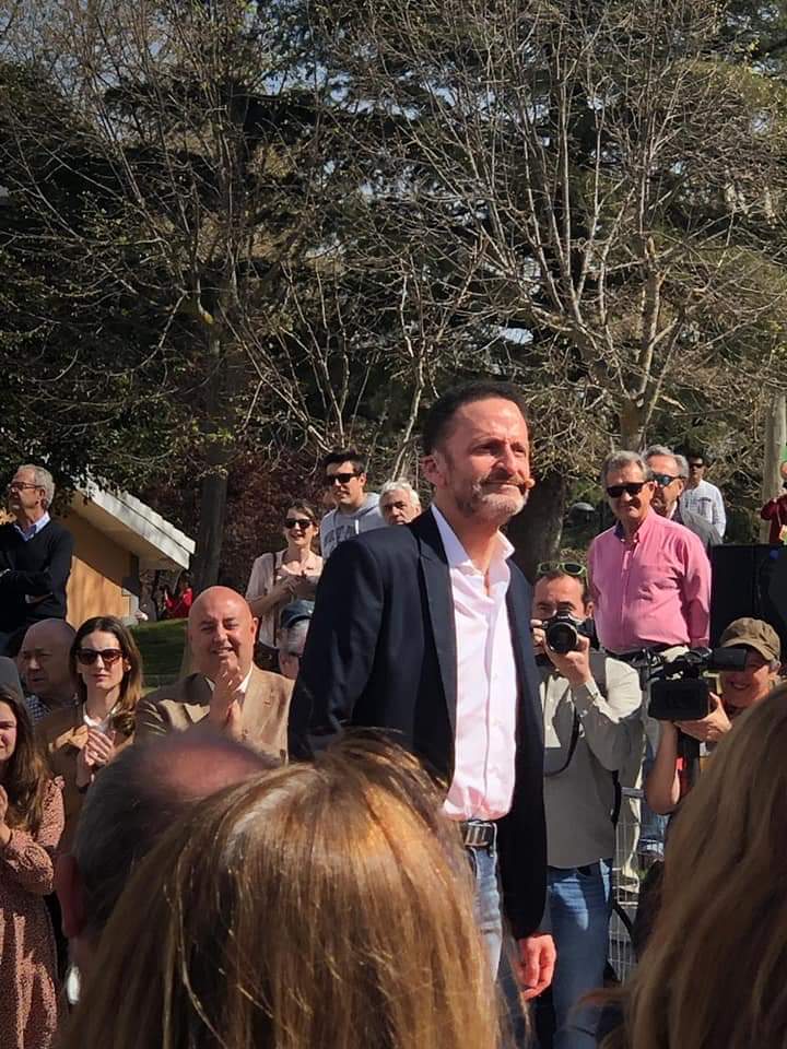 angel_labernia's tweet photo. 🧡Acaba un día de Ilusión🧡 Tenemos un futuro delante de nuestros 👀 🍊
🇪🇸 #Cs nunca gobernará con quienes quieren #Dividirnos
Este camino es nuestro y de todos los Ciudadanos de 🇪🇸🇪🇺 que quieren un♦️ CAMBIO ♦️
@ESPCiudadana @Ciudadanos
#RiveraUne 🧡 https://t.co/ciXN6M988J