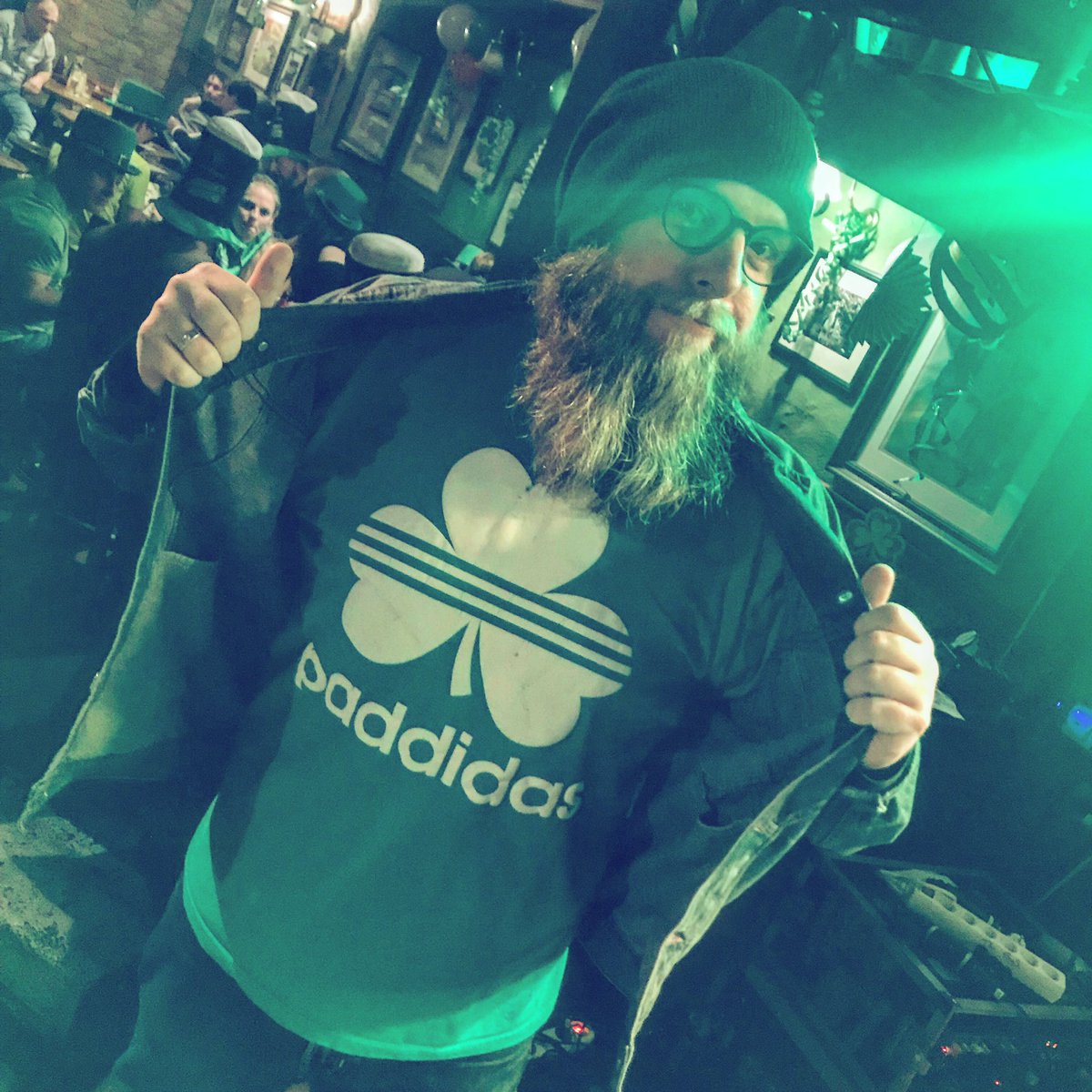 PaddyBoyDE's tweet photo. Happy Namenstag to me 😂 #paddysday #paddidas https://t.co/m7f4PLDzCl