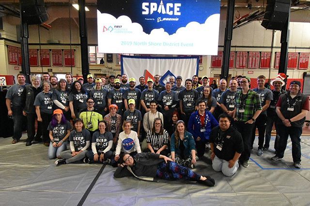 NE_NorthShore's tweet photo. A big THANK YOU to all the volunteers who helped put this awesome event on!! Thank you!! #DESTINATIONDEEPSPACE #morethanrobots #WeAreNE #NEFIRST https://t.co/sP2MRzial1 https://t.co/fDH0jahsyq