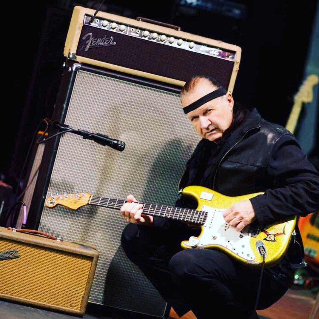 Rest in peace Dick Dale, a truly unique guitarist ... I’m off to turn the reverb up to 11! 
#DickDale #surfguitar