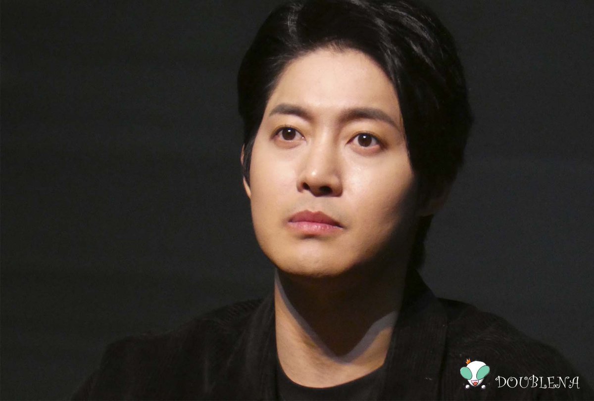 Jiji 真剣な顔 Kimhyunjoong Newway サイン会