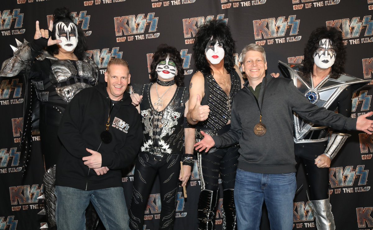 TKrehearsal's tweet photo. KISS - VIP
Nationwide Arena / Columbus, OH
3-16-2019
#kiss #kissarmy #kissfans #nationwidearena #captainslounge #vip #tkproductions #tkprod #tkrehearsal https://t.co/k5vWvg2Wft