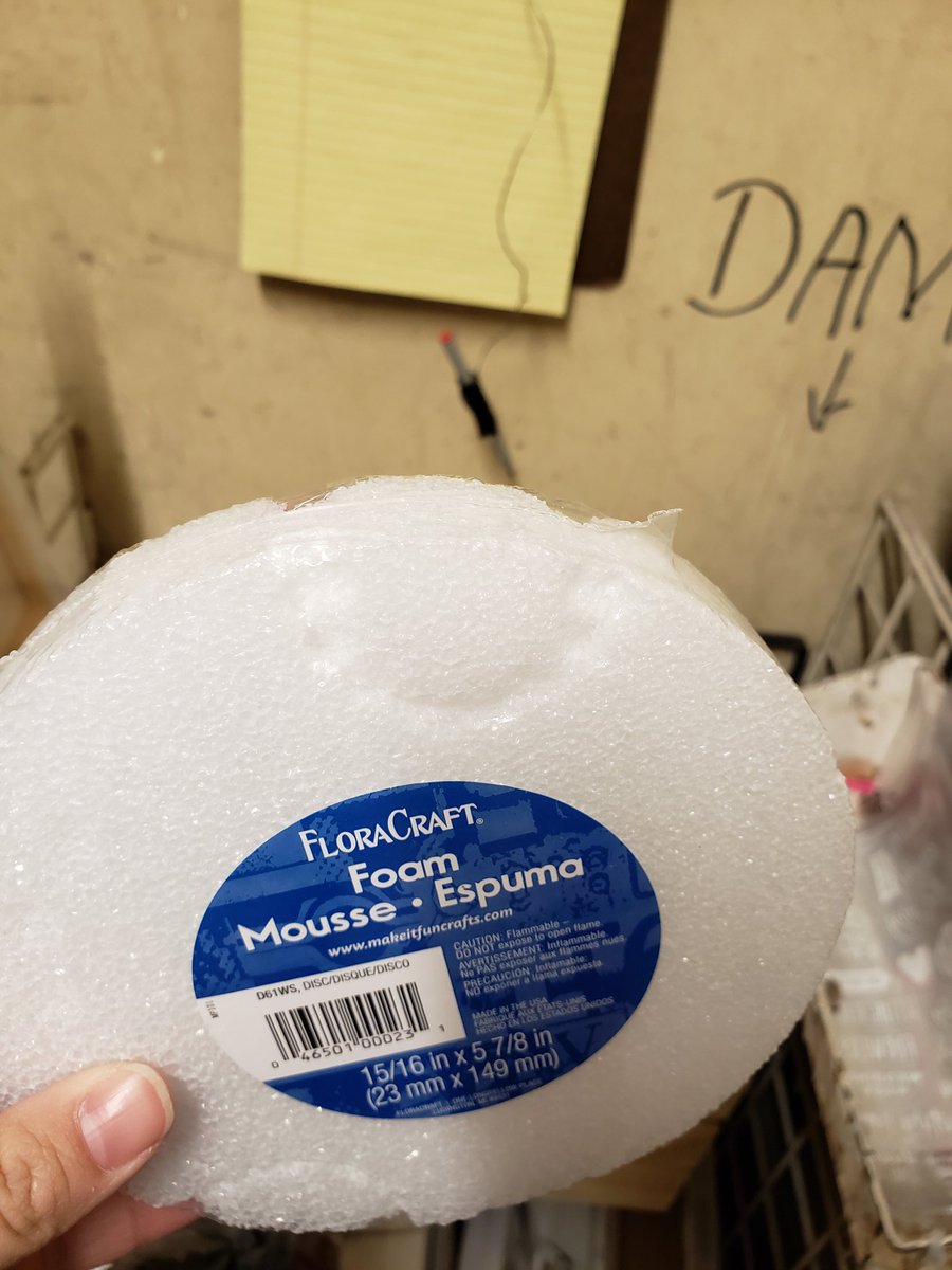 twisted_sketch's tweet photo. So.. I dunno if people know this about me but on top of art I also work at a arts and crafts store. I do damages in the mornings with my duties and I always find shit like this. Just... WHY #twistedsketch #irl #what #whyudothis https://t.co/lhHgQdgLZ6