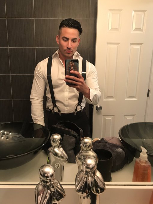 Hunter Vance - Happy St Patty’s Day ☘️😘 https://t.co/2J7z8WxRyD