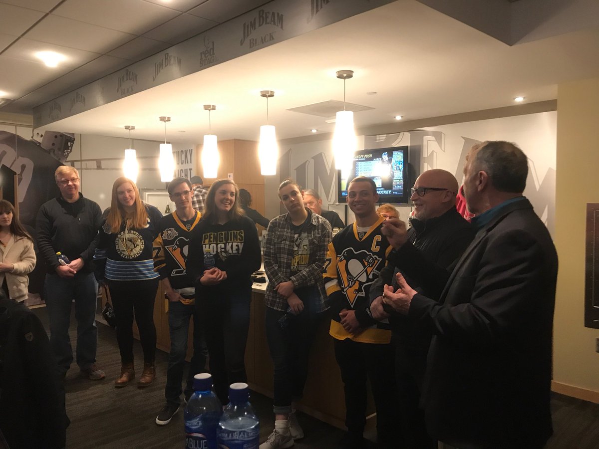 lookup_designs's tweet photo. #LetsGoPens #UPCI #Amgen https://t.co/EwE6PP7KxD
