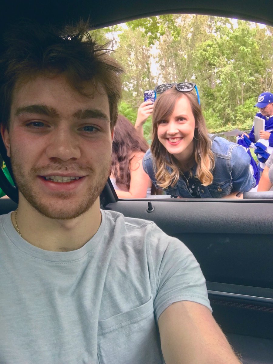HuntKunitzNow's tweet photo. The story of “Brayden Point is a treasure” continues! #GoBolts #DistantThunder #thankyouBray #THEpuck 💙⚡️🙌🏻 https://t.co/lLDPPTpaof