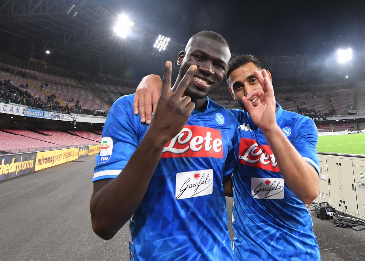 NArgpoli1's tweet photo. Hoy nuestro amado Koulibaly cumplió 200 partidos con la camiseta del Nápoli. Por escándalo de los mejores del plantel. Por 200 más 💙 https://t.co/Zi1RN9Ocel