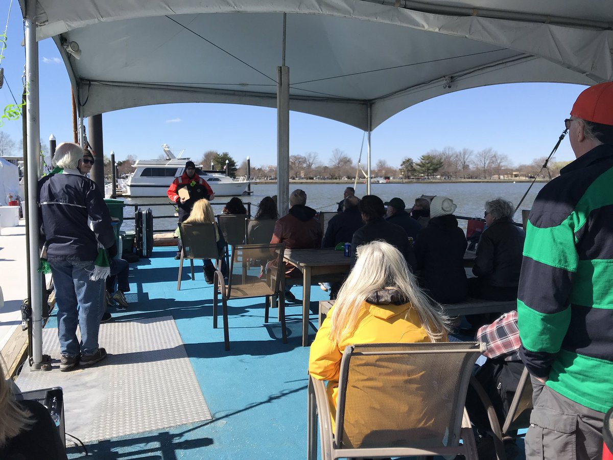 POWYCDC's tweet photo. So much fun and so much great safety information today with @dcfireems,@GPSADC and @CYC1892 #safetyfirst #boatsafe365 #dcfire #swdc https://t.co/AKtP7u78WT