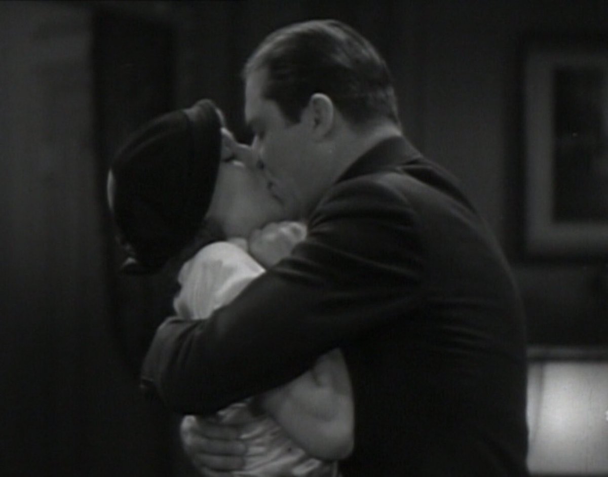 Road2Oscars's tweet photo. “I hate being pawed!”
“Aww, then you’ve never been pawed properly.”
#NW #SheHadToSayYes (1933)
#precode movie @PreCodeDotCom https://t.co/LWw2INSvVo