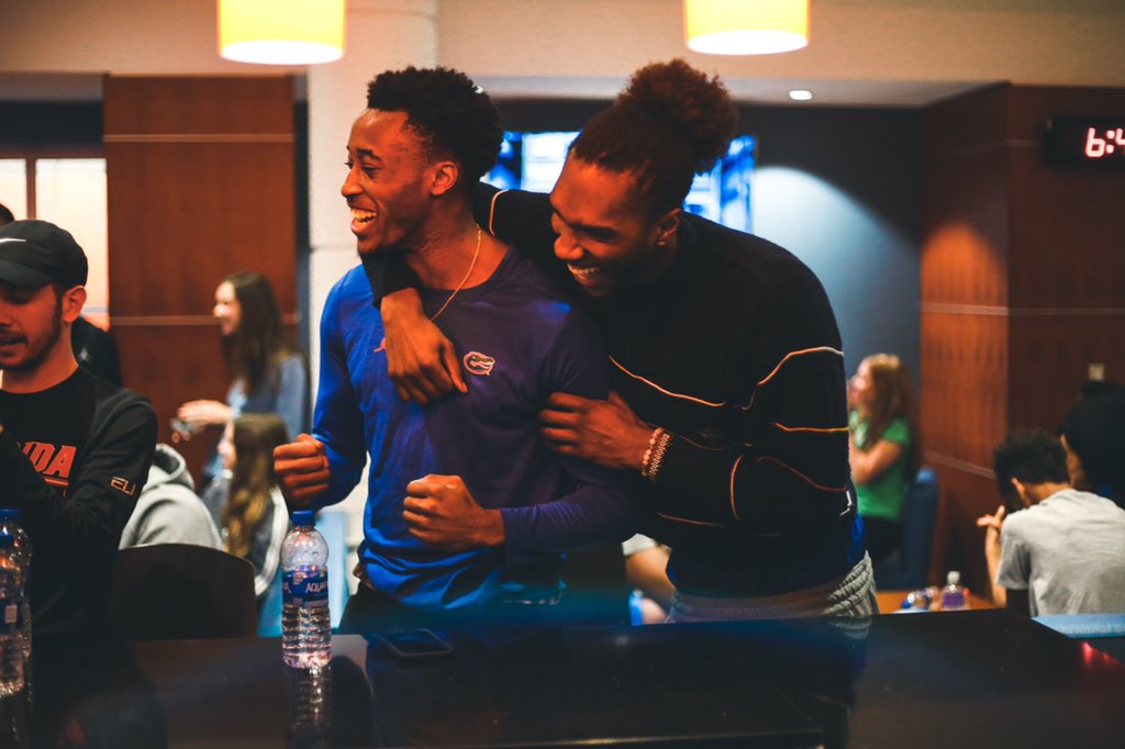 RT if ya got that #MarchMadness feeling.

#GatorsHoop