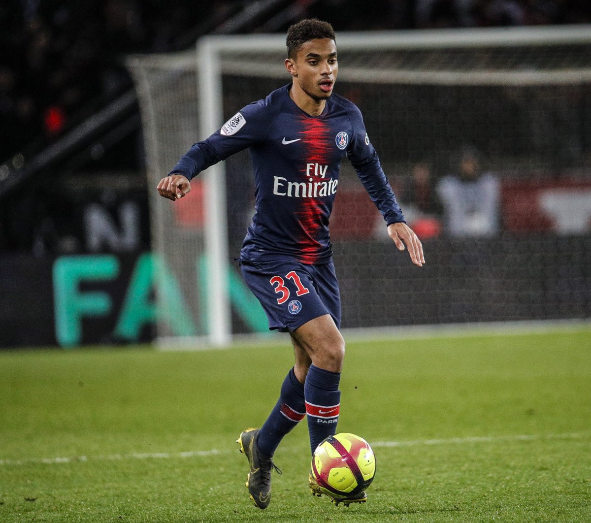 Paris Saint-Germain on Twitter: "🎙️💬 Colin Dagba: "We know that the #Classique is not a game like the others. We had to win, especially in front of our fans" 🔴🔵#ICICESTPARIS… https://t.co/6tz2LZvtgS"