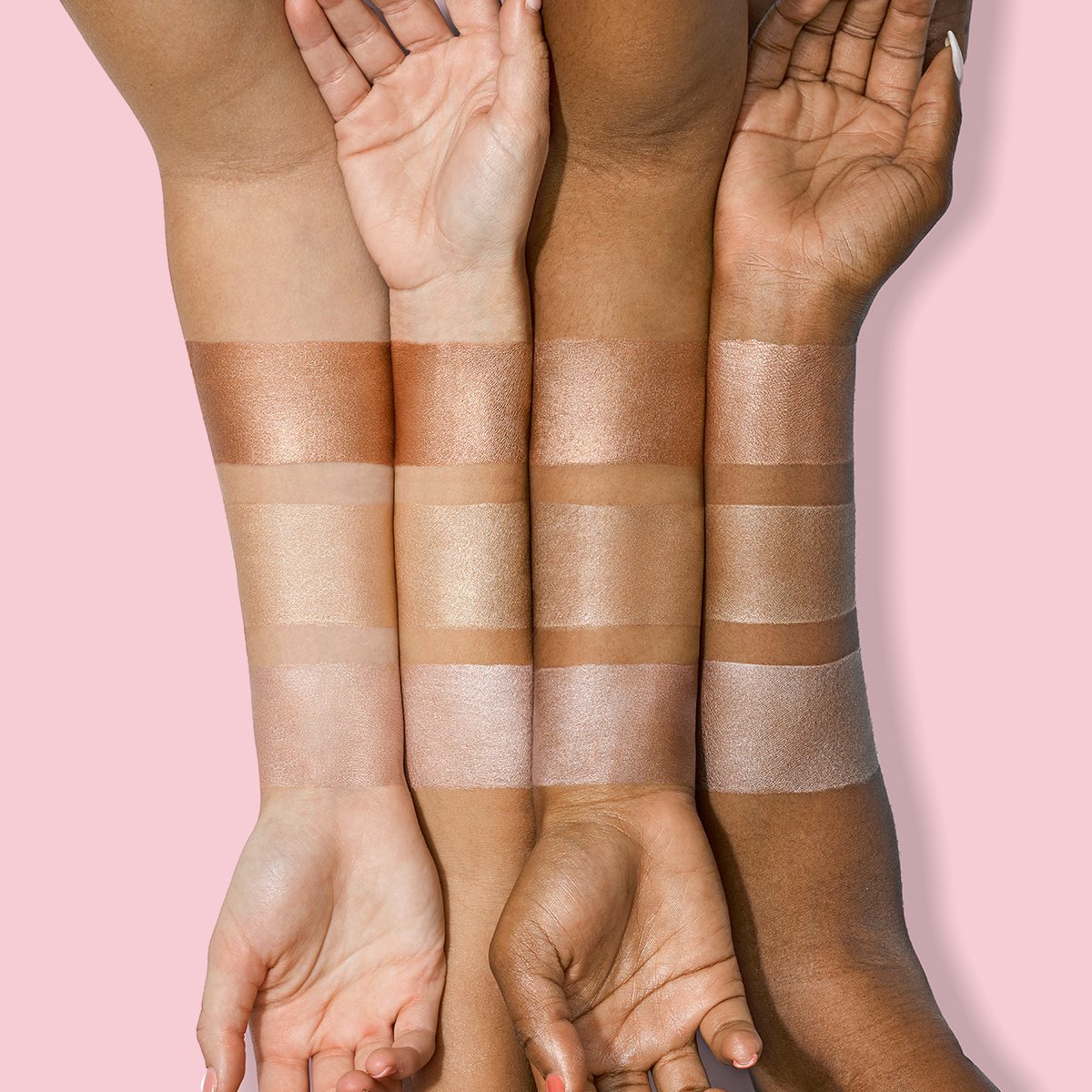 love2helpothers's tweet image. Illuminating Drops help give your skin some shimmer and shine! A beautiful glow! 🌸
Want to get your GLOW ON this Spring and Summer? 🌸 Let’s chat!!
#missysmakeup