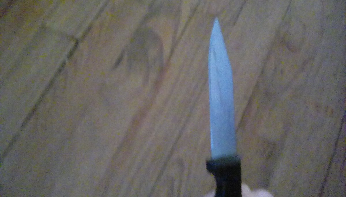 LeftyXP's tweet image. I&apos;m going to stab myself in the throat of no one convinces me not to